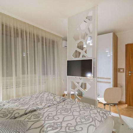 Apartment Art فيليكو ترنوفو المظهر الخارجي الصورة