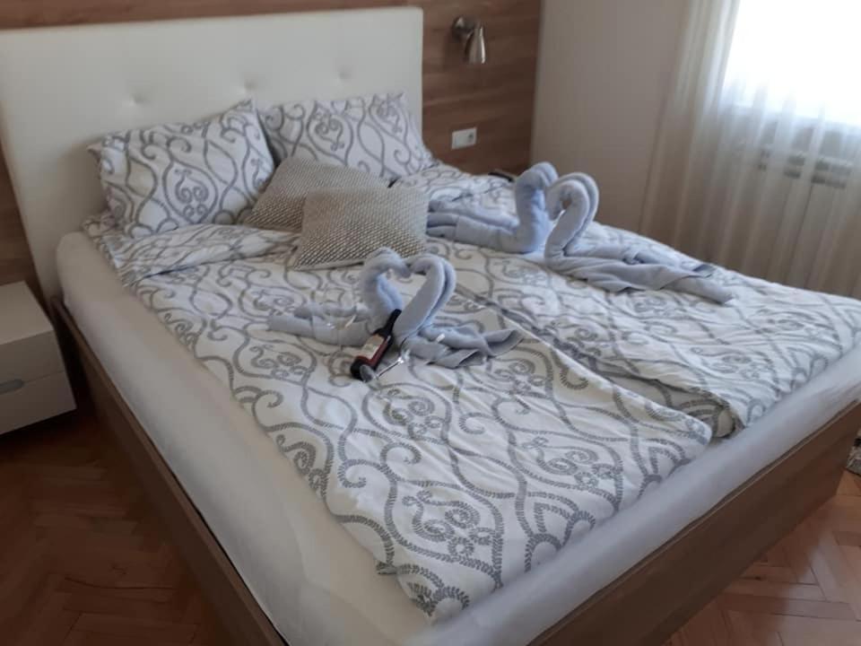 Apartment Art فيليكو ترنوفو المظهر الخارجي الصورة