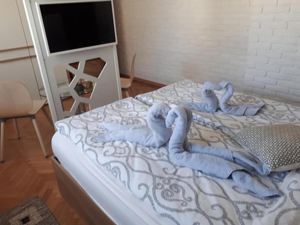 Apartment Art فيليكو ترنوفو المظهر الخارجي الصورة